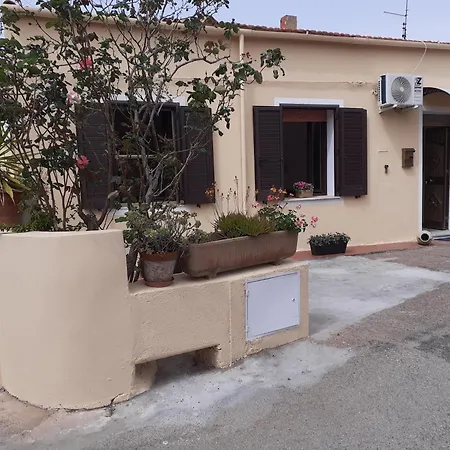 A Casa Di Zia - Lmvacanza Apartment Badesi